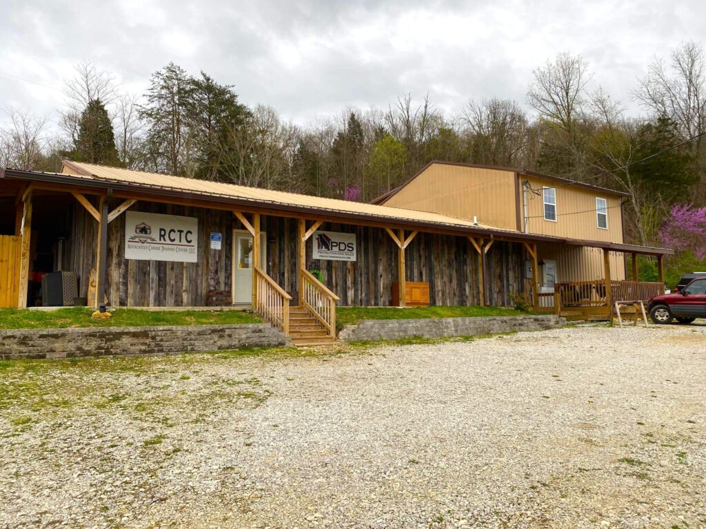 Rockcastle Canine facility outside porch